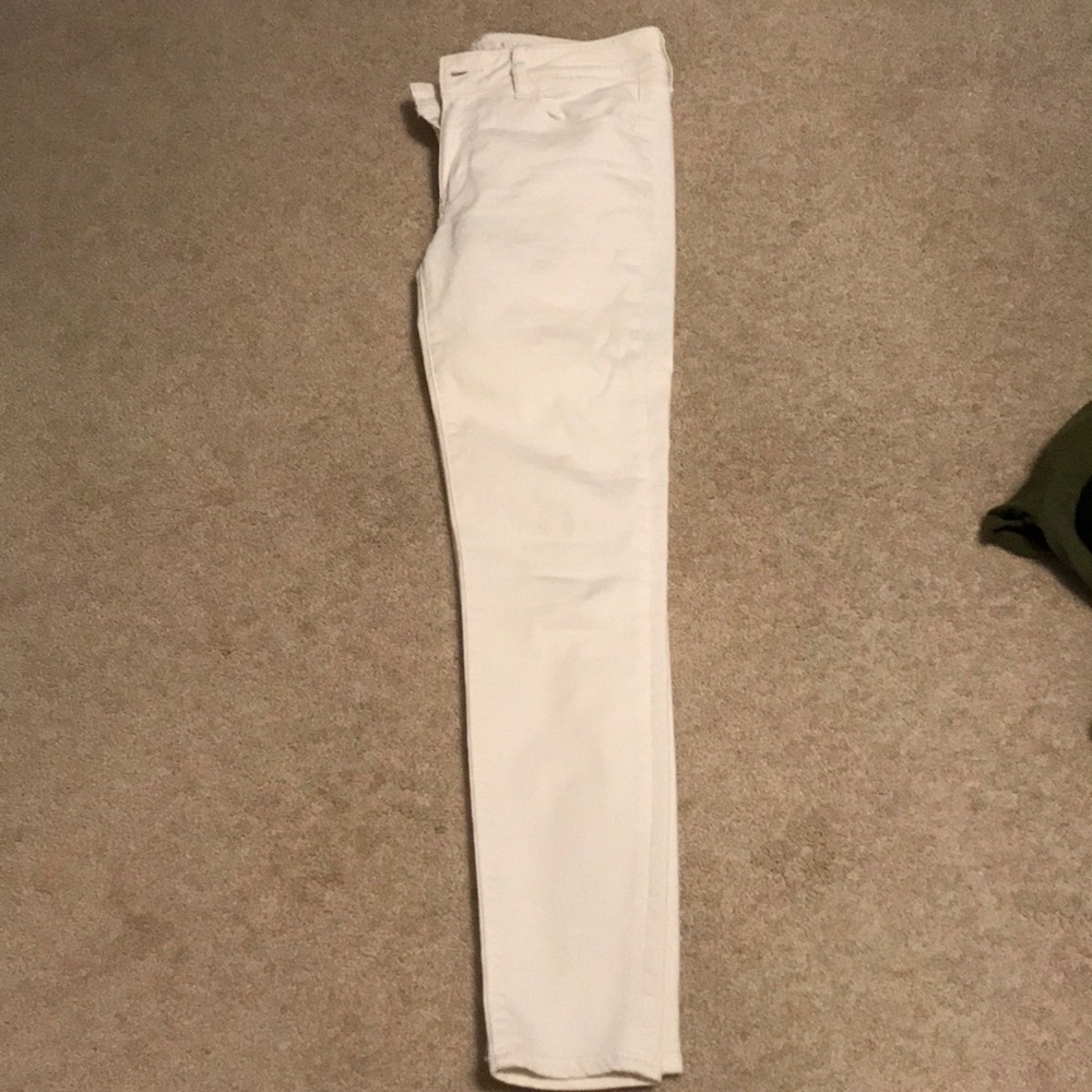 White jeggings